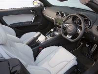 Audi TT RS Roadster (2009) - picture 19 of 30