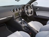 Audi TT RS Roadster (2009) - picture 29 of 30