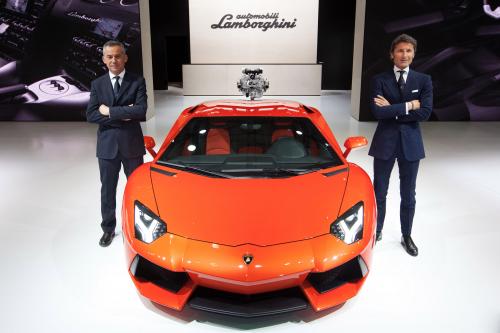 Auto Shanghai  Lamborghini Aventador LP 700-4 (2011) - picture 1 of 2