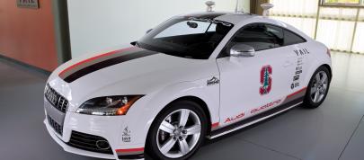 Autonomous Audi TTS Pikes Peak (2010) - picture 7 of 12