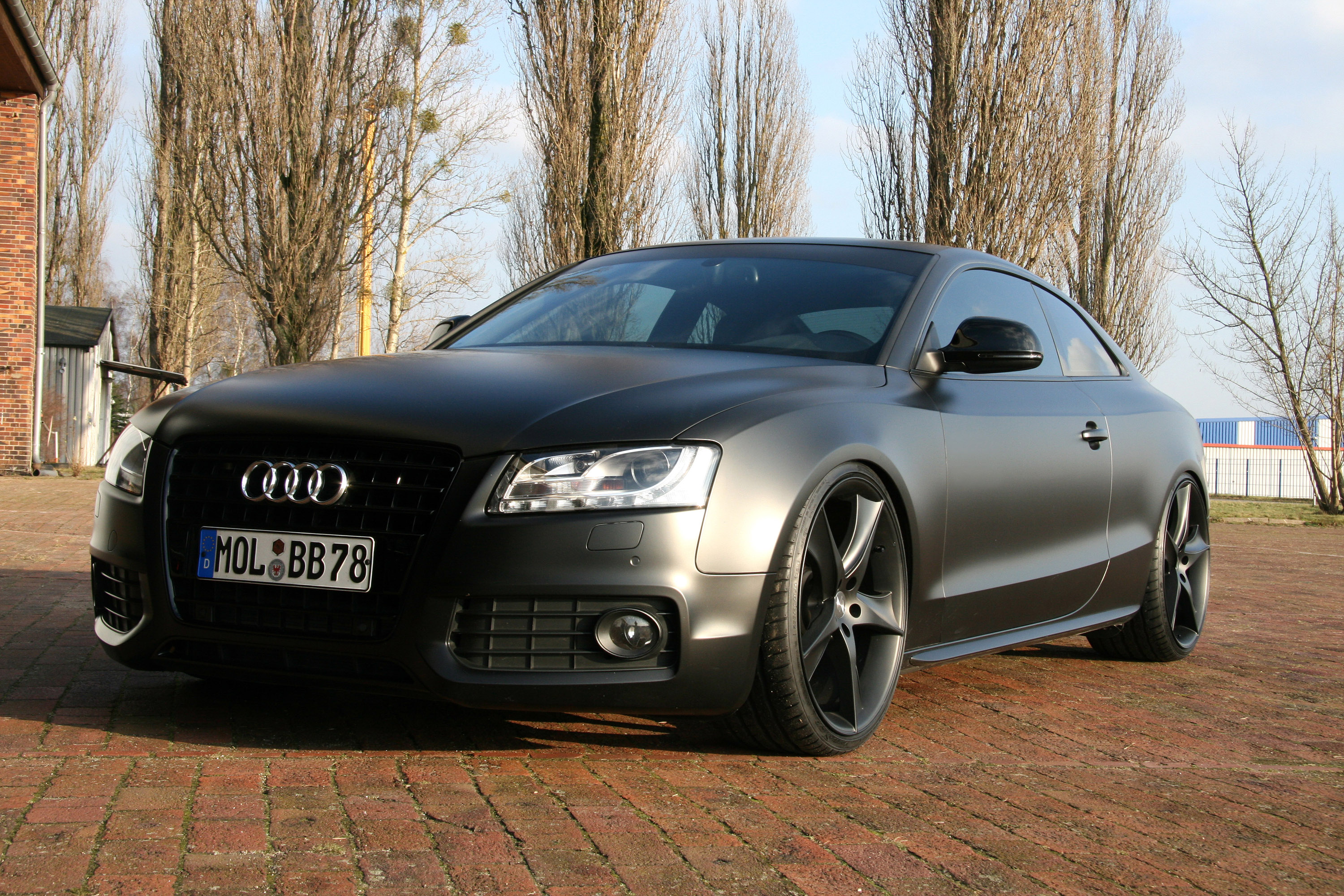 AVUS PERFORMANCE Audi A5 matt black