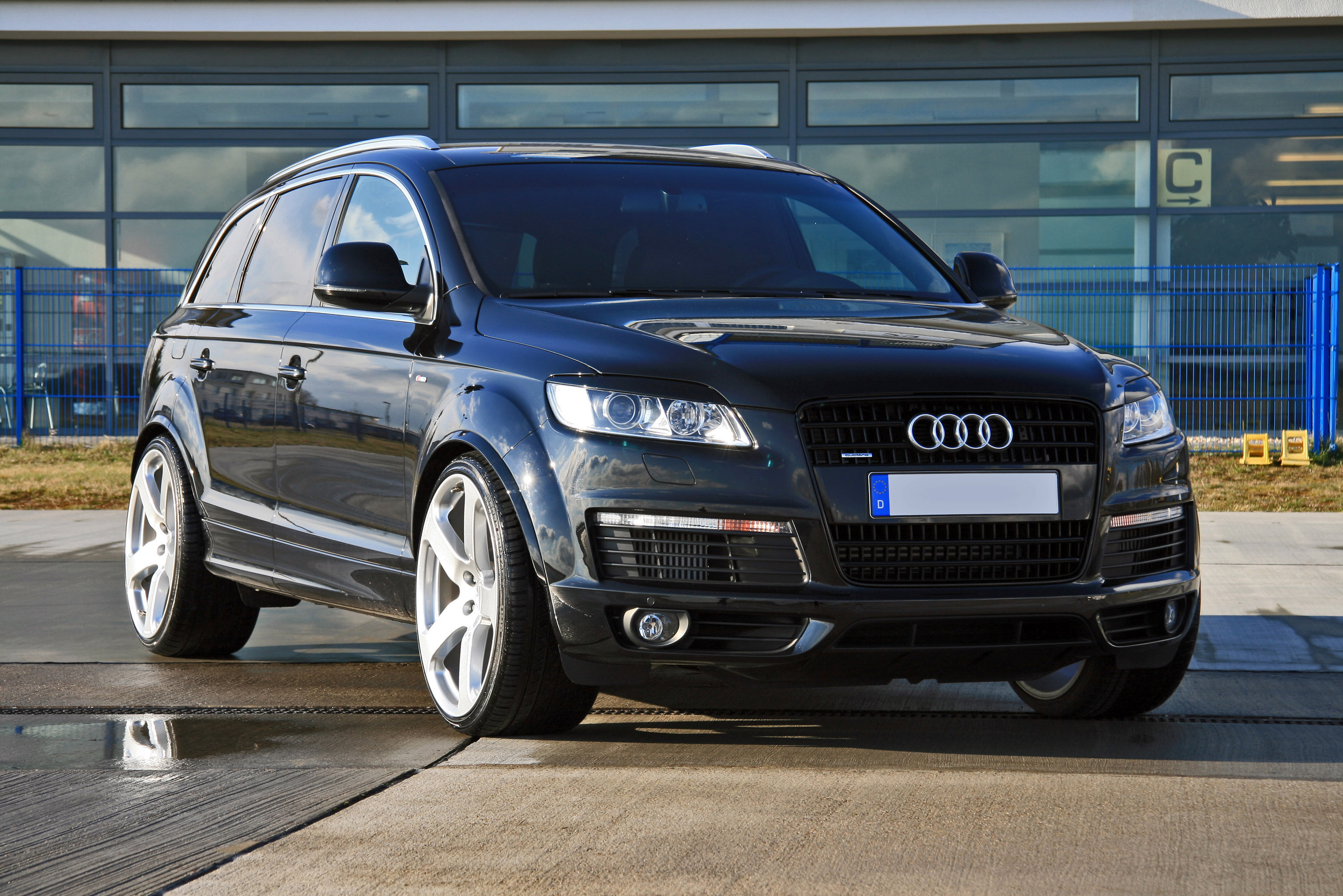 AVUS PERFORMANCE Audi Q7