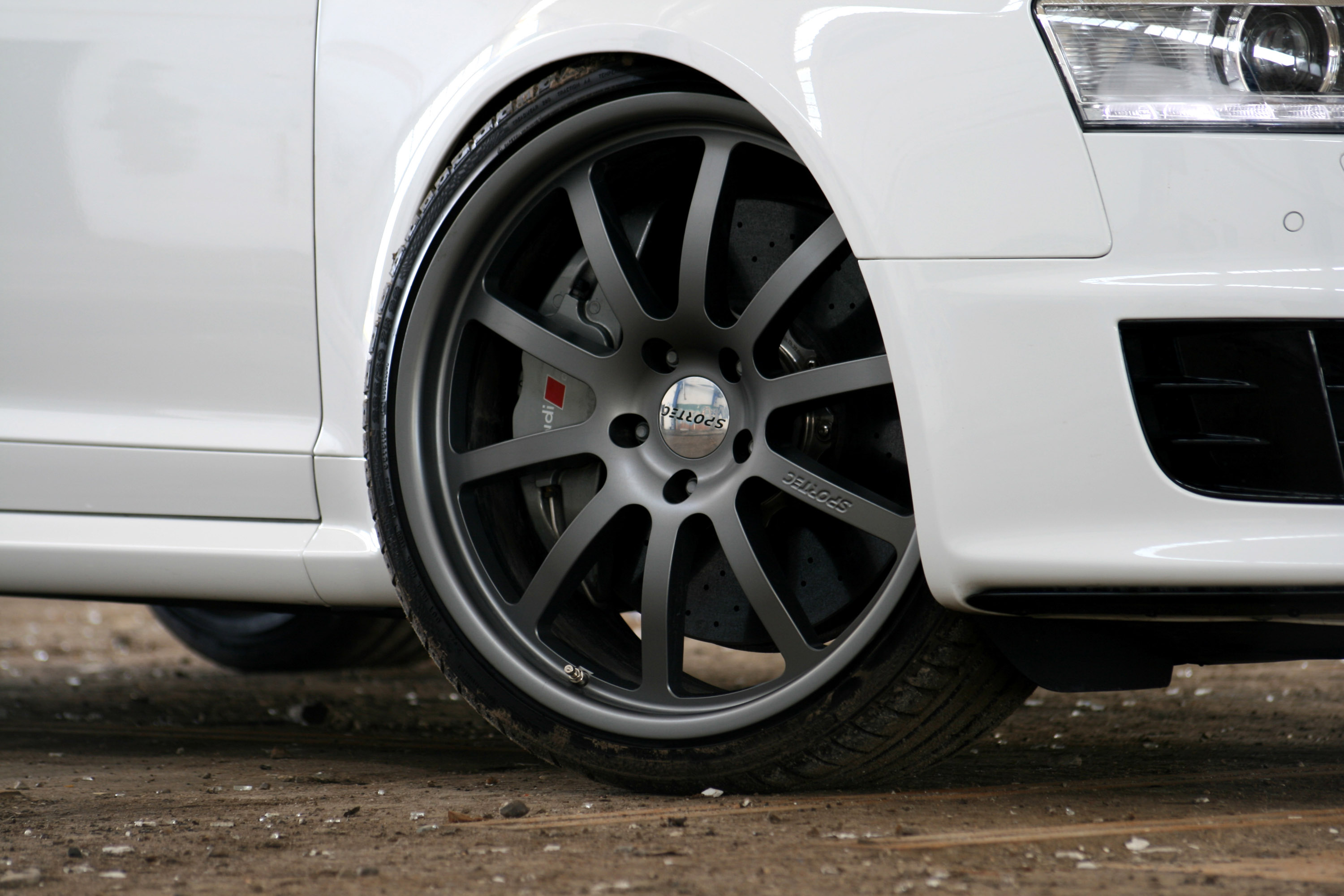 AVUS Performance Audi RS6