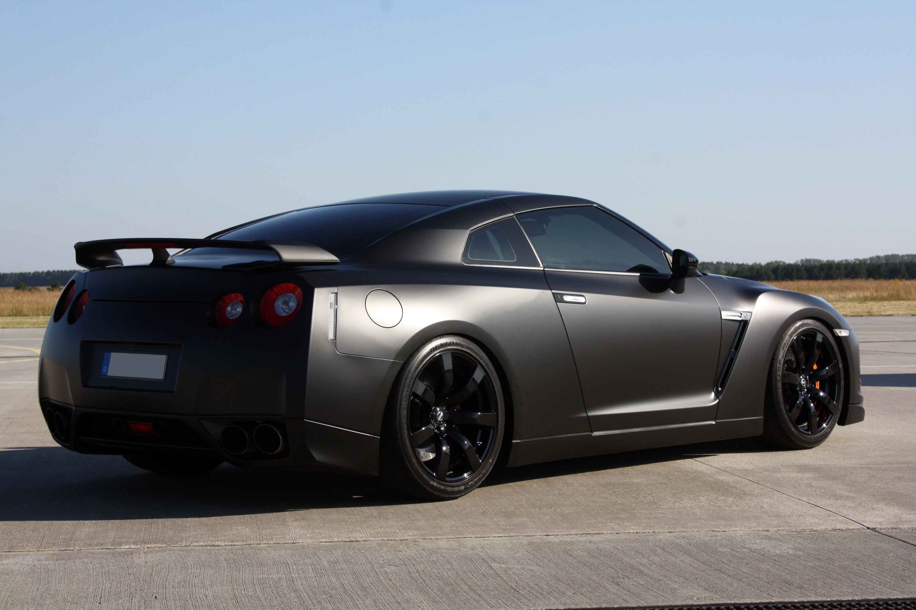 AVUS PERFORMANCE Nissan GT-R