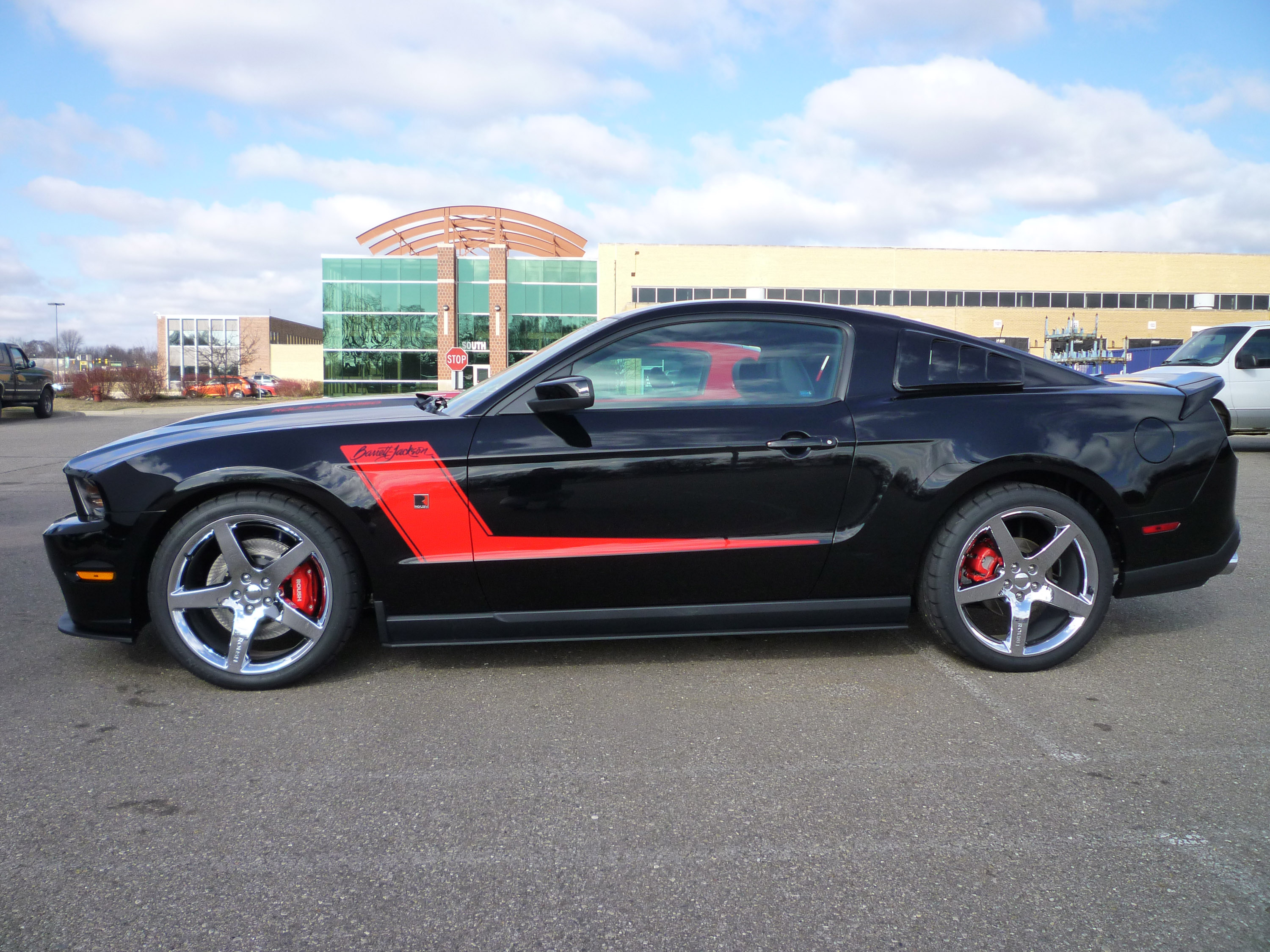 ROUSH Barrett-Jackson Edition Ford Mustang