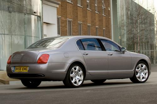 Bentley Continental Flying Spur (2008) - picture 9 of 12