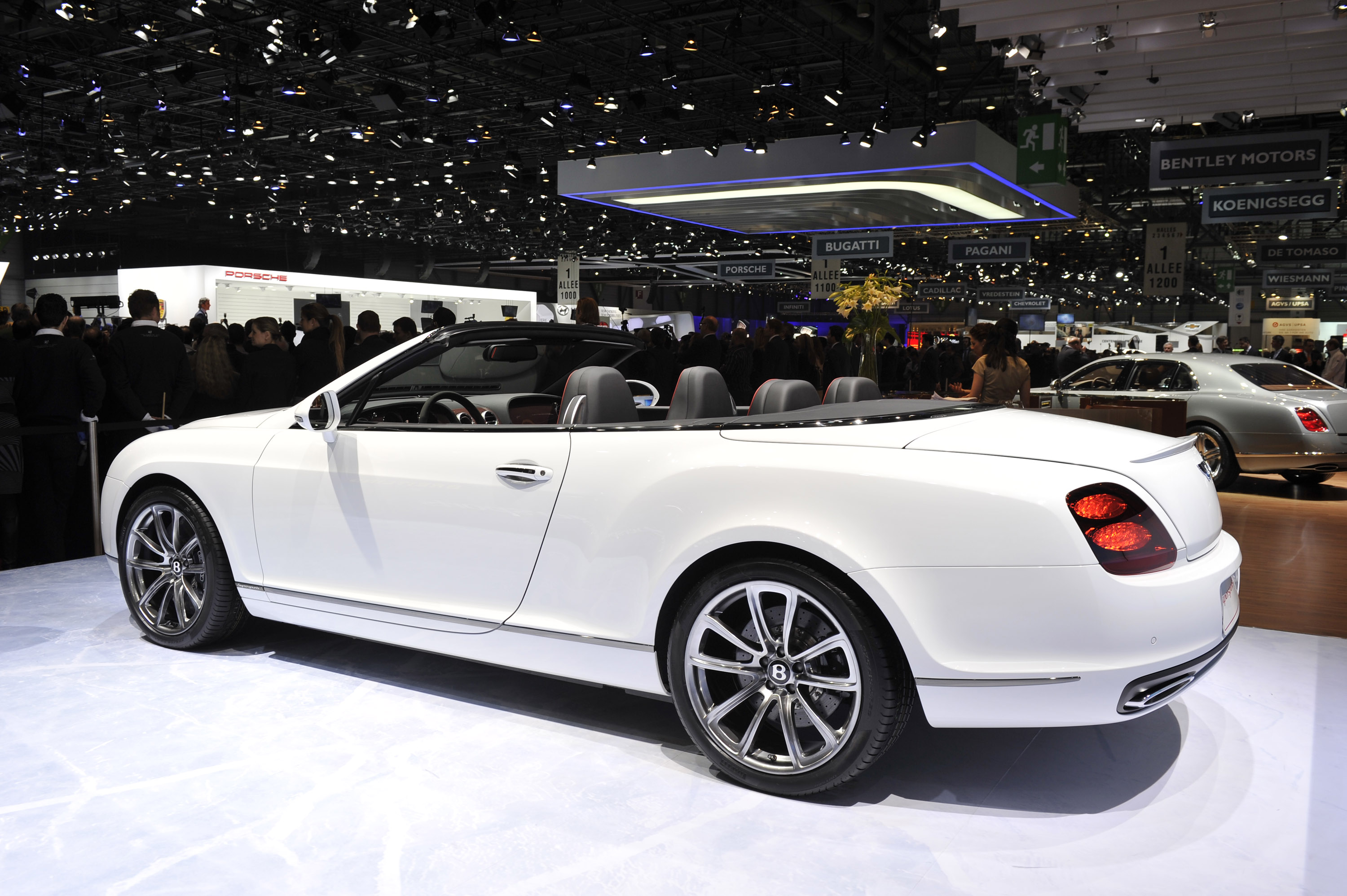 Bentley Continental Supersports ISR Convertible Geneva