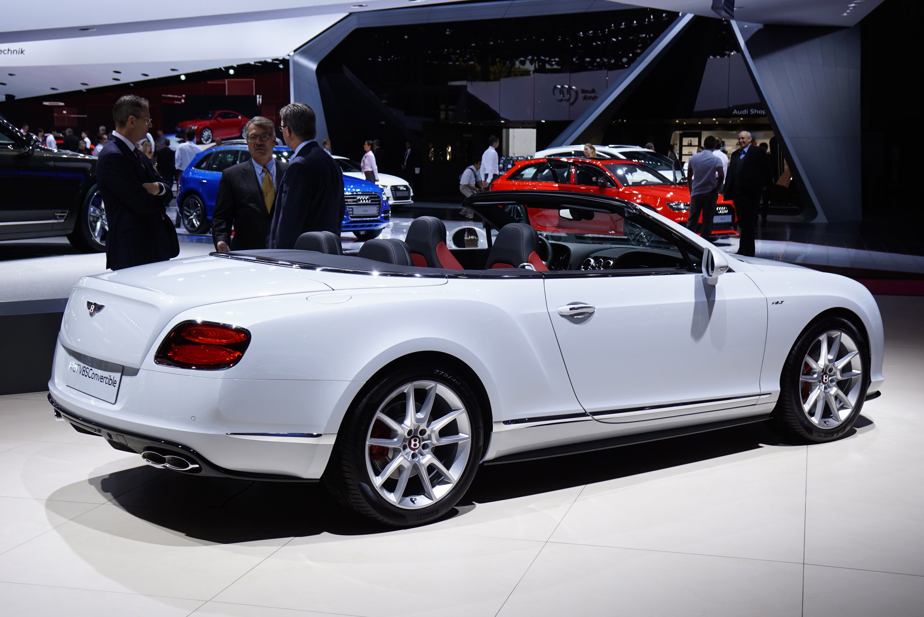 Bentley GT V8S Convertible Paris