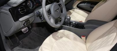 Bentley Mulsanne EWB Geneva (2016) - picture 7 of 8