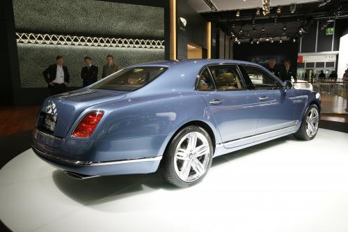 Bentley Mulsanne Frankfurt (2011) - picture 8 of 12