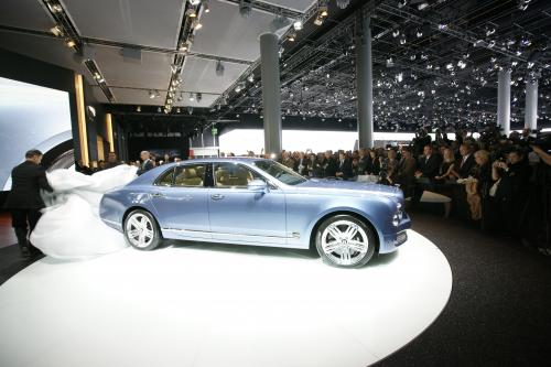 Bentley Mulsanne Frankfurt (2011) - picture 9 of 12