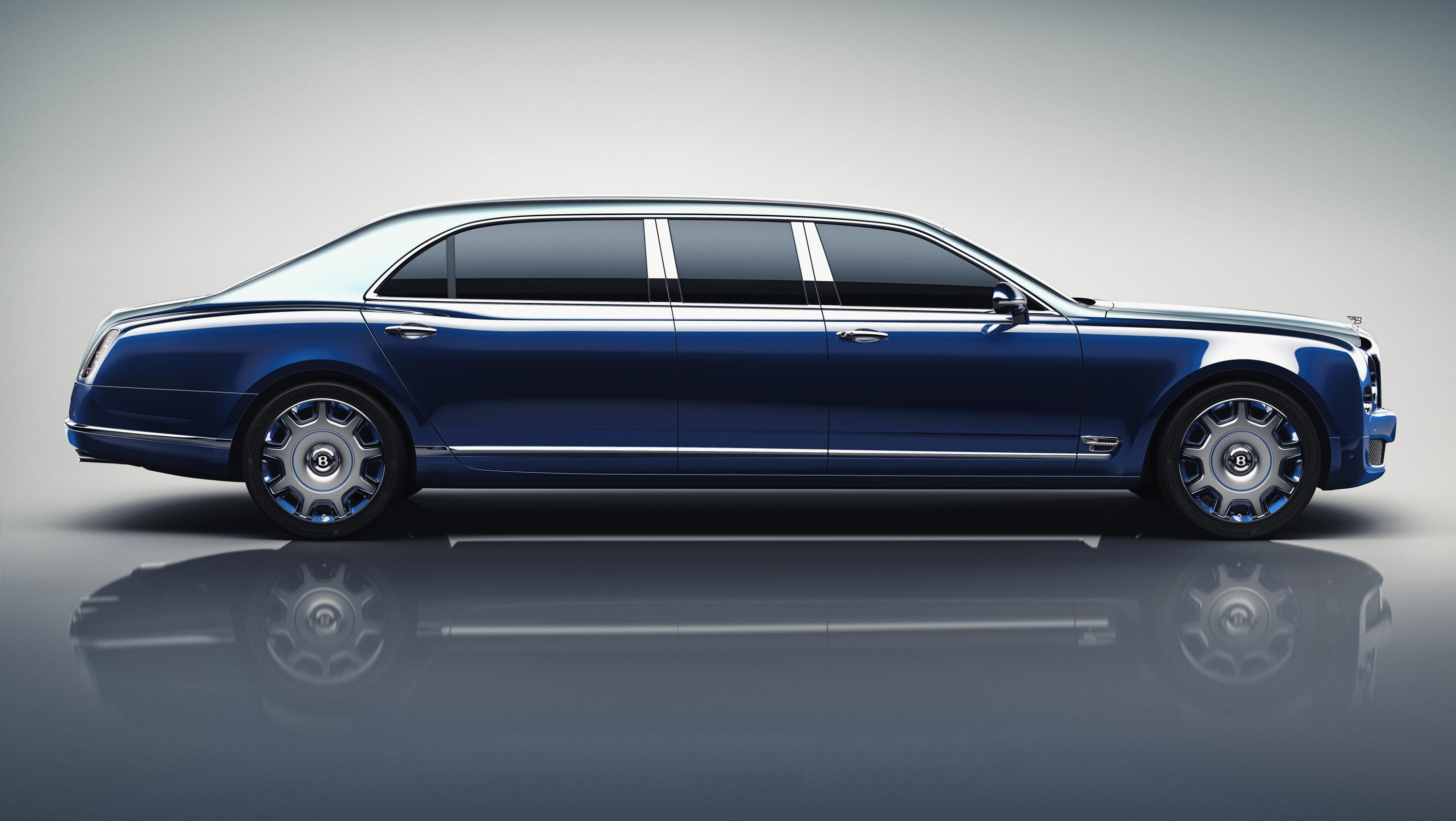 Bentley Mulsanne Grand Limousine by Mulliner