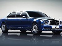 Bentley Mulsanne Grand Limousine by Mulliner (2016) - picture 1 of 4