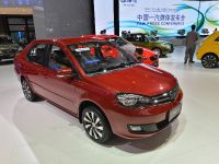 Besturn Weizhi V5 Shanghai (2013) - picture 2 of 2