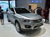 Besturn X80 SUV Shanghai (2013)