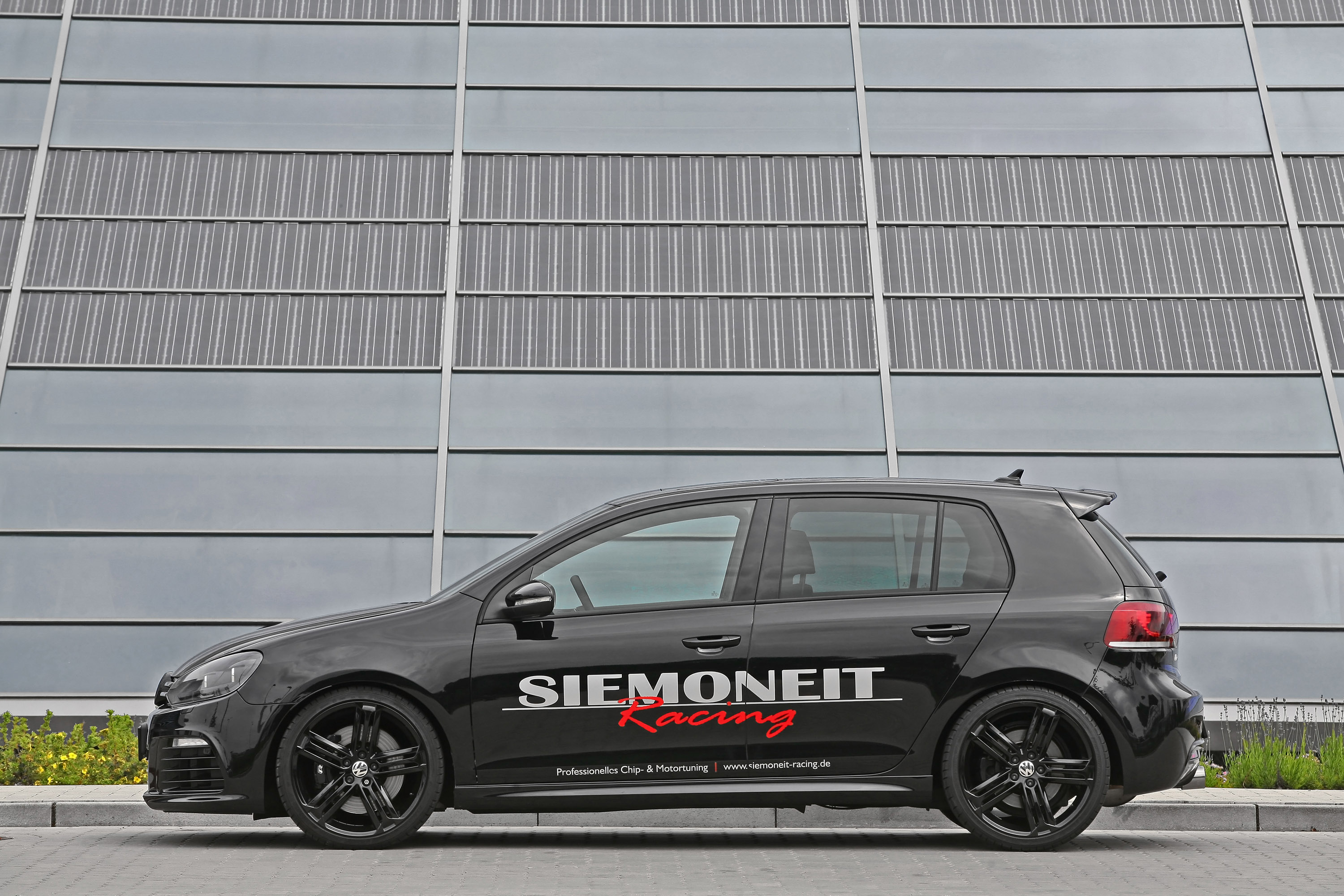 Black Pearl Volkswagen Golf VI GTI