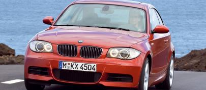 BMW 1 Series Coupe (2008) - picture 7 of 9