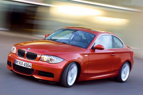 BMW 1 Series Coupe (2008) - picture 1 of 9