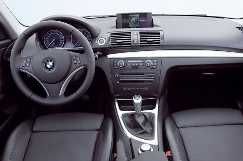 BMW 1 Series Coupe (2008) - picture 9 of 9