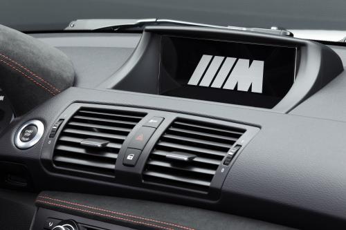 BMW 1 Series M Coupe Safety Car (2011) - picture 16 of 41