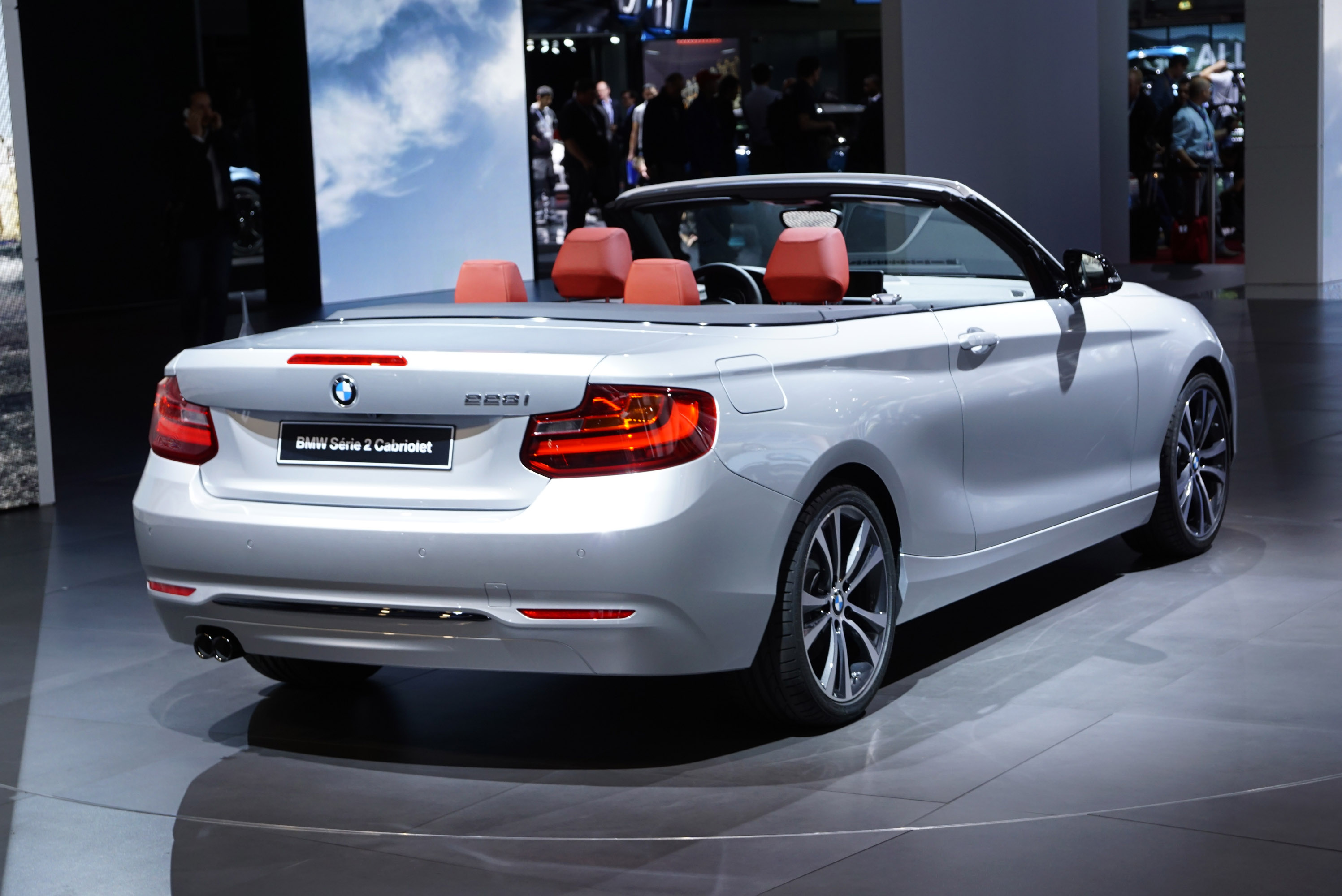 BMW 2-Series Convertible Paris