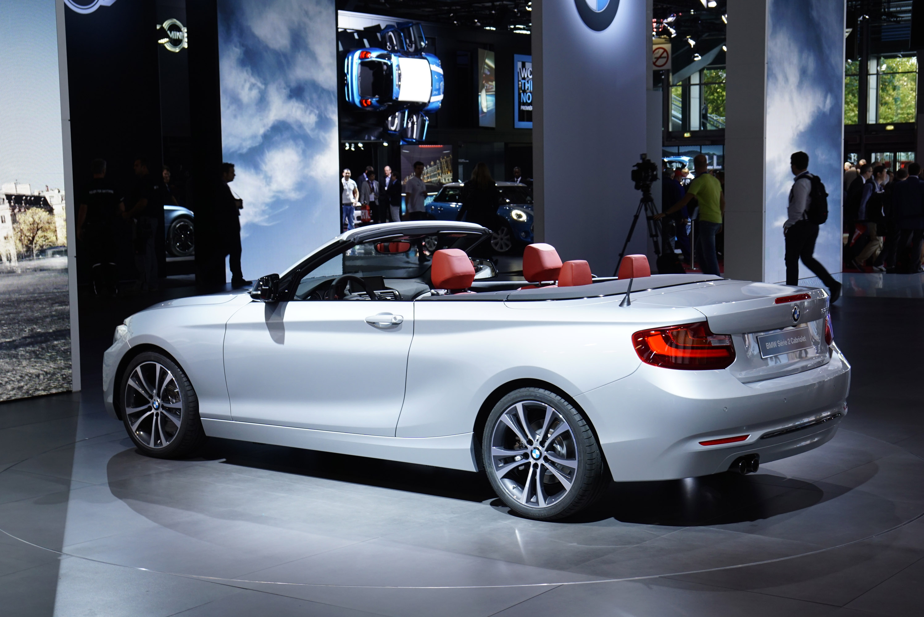 BMW 2-Series Convertible Paris