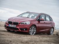 BMW 220d xDrive Active Tourer (2014) - picture 7 of 12