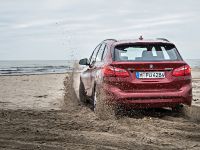 BMW 220d xDrive Active Tourer (2014)