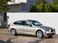 BMW 5 Series Gran Turismo (2010) - picture 1 of 32