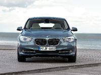 BMW 5 Series Gran Turismo (2010) - picture 29 of 32