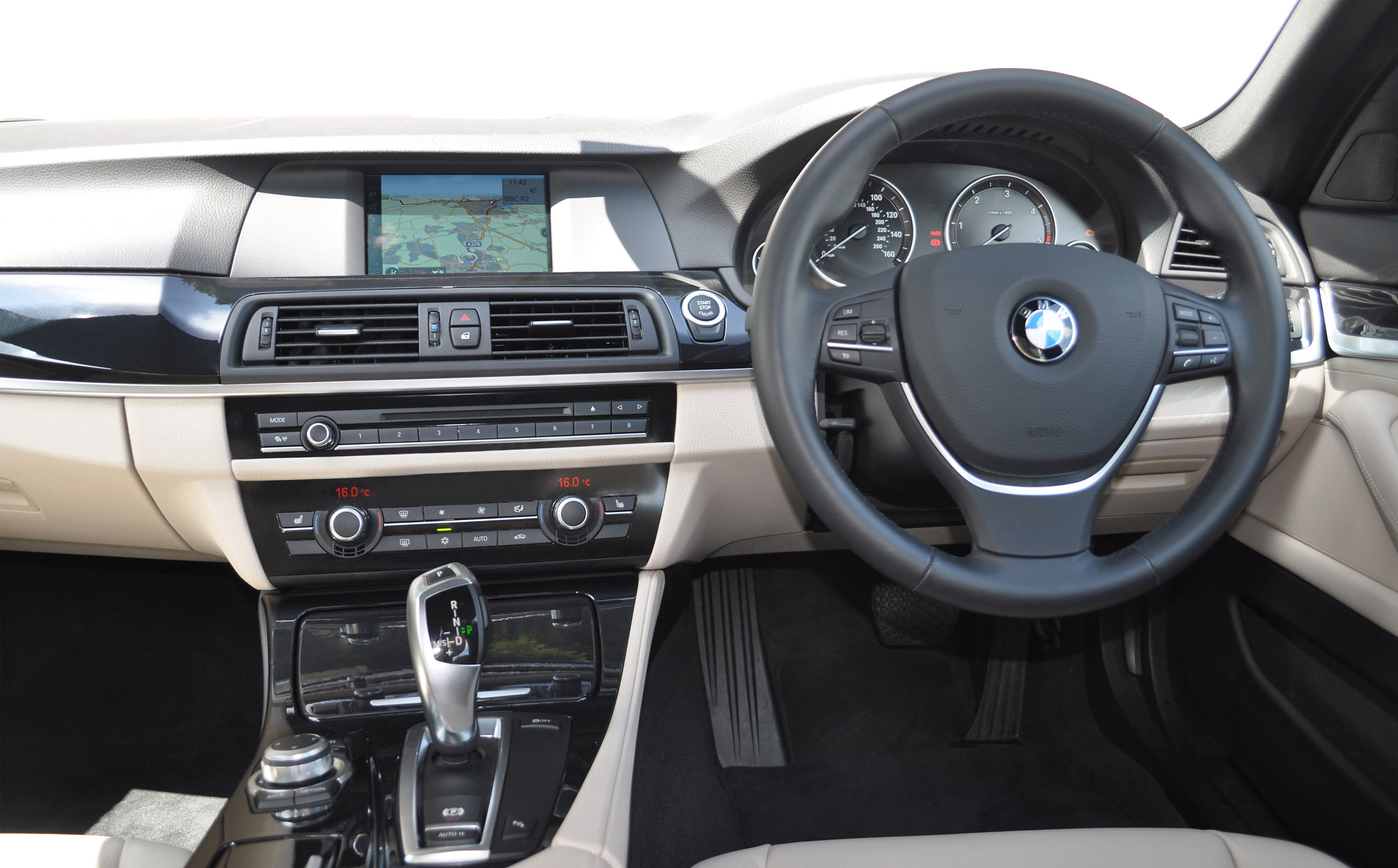 BMW 520d EfficientDynamics Saloon