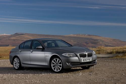BMW 520d EfficientDynamics Saloon (2012) - picture 1 of 9