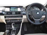 BMW 520d EfficientDynamics Saloon (2012) - picture 5 of 9