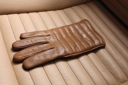 BMW 5er Gran Turismo Trussardi (2011) - picture 17 of 18