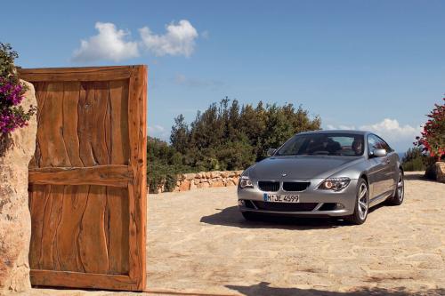 BMW 6 Series (2009) - picture 8 of 12