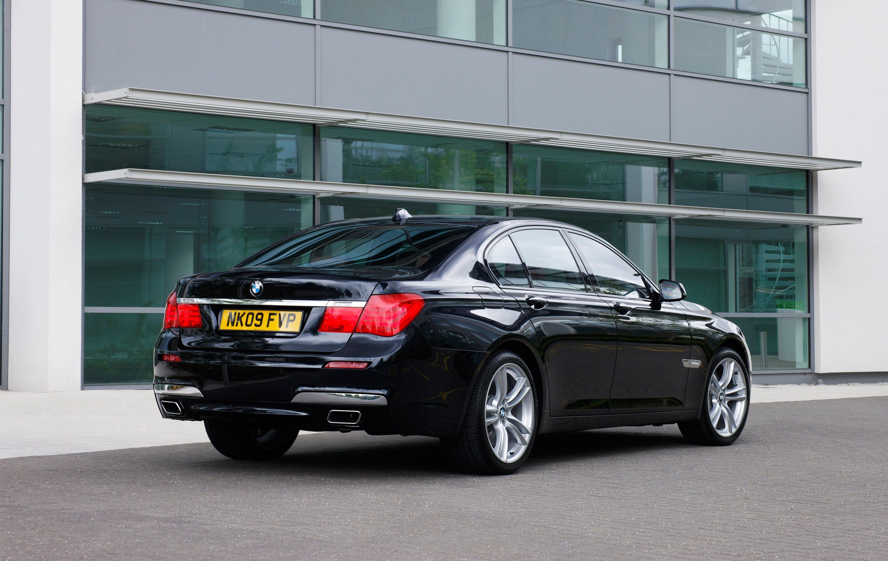 BMW 7 Series 740d and M Sports Package