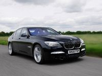 BMW 7 Series 740d and M Sports Package (2009) - picture 3 of 9