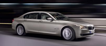BMW 7 Series (2008) - picture 20 of 43