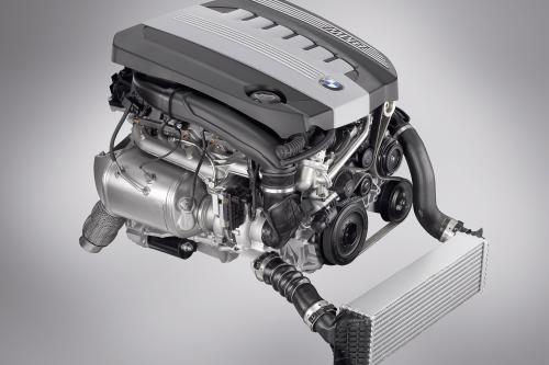 BMW 7 Series (2008) - picture 1 of 43