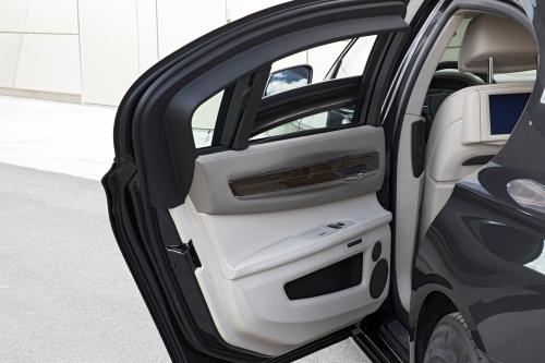 BMW 7 Series High Security (2009) - picture 32 of 44