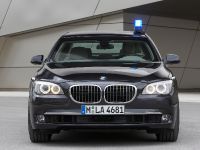 BMW 7 Series High Security (2009) - picture 14 of 44