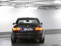 BMW 7 Series High Security (2009) - picture 30 of 44