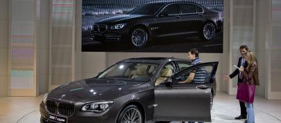 BMW 7-Series Moscow (2012) - picture 4 of 7