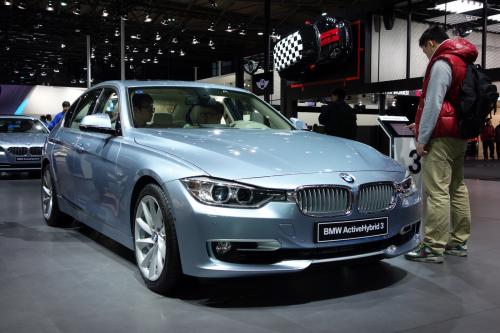 BMW Active Hybrid 5 Series Shanghai (2013) - picture 1 of 2