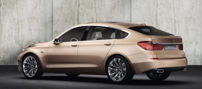 BMW Concept 5 Series Gran Turismo (2009) - picture 7 of 24