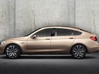 BMW Concept 5 Series Gran Turismo (2009) - picture 6 of 24