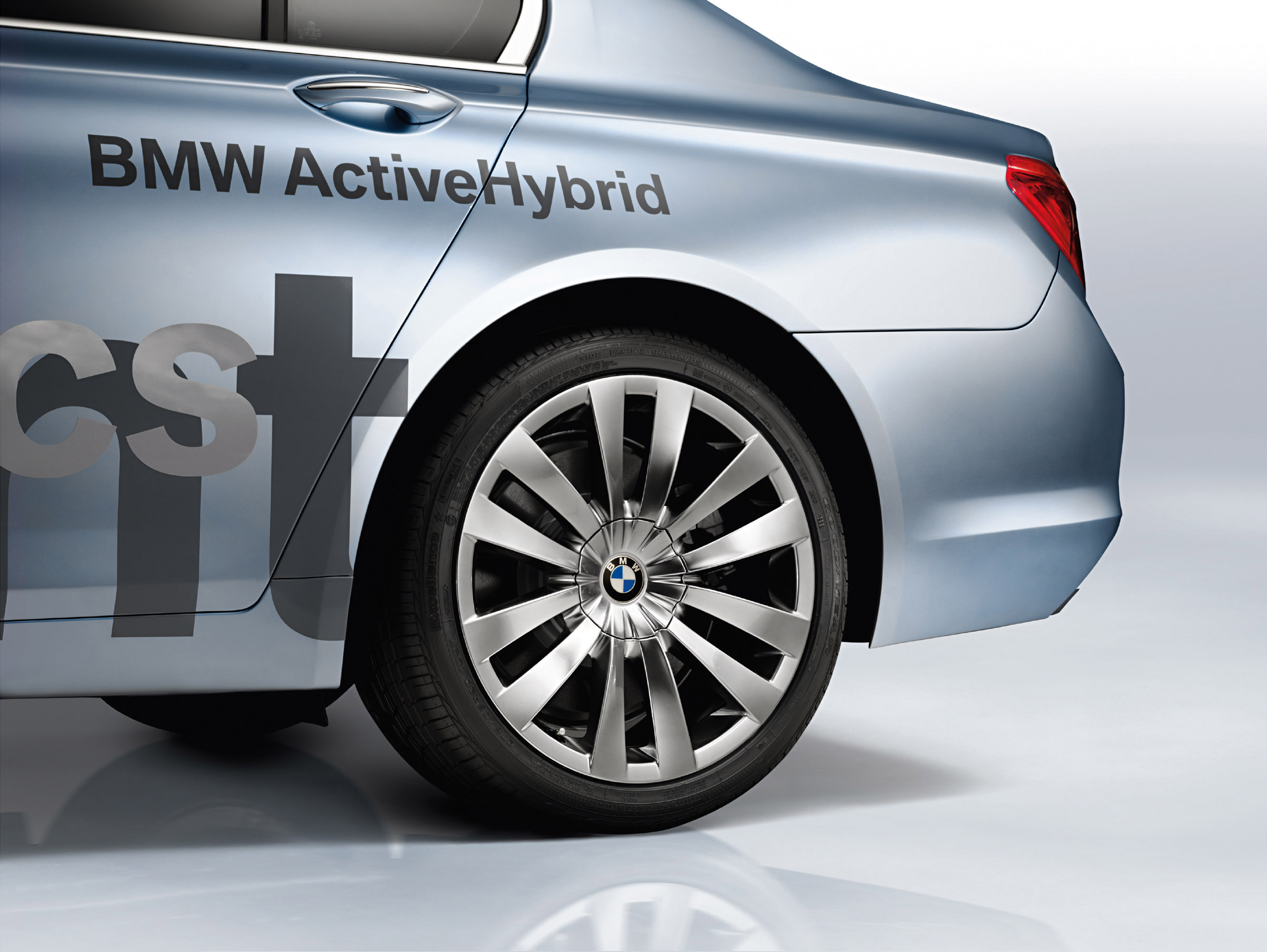 BMW Concept 7 Series ActiveHybrid