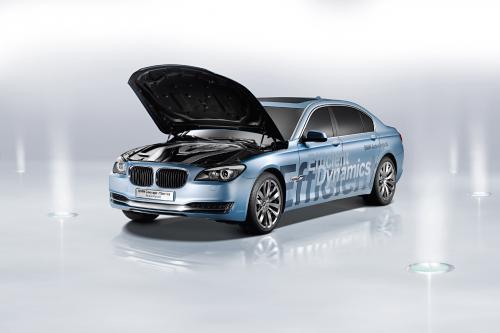 BMW Concept 7 Series ActiveHybrid (2008) - picture 1 of 13