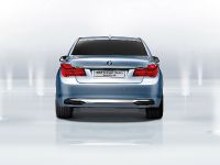 BMW Concept 7 Series ActiveHybrid (2008) - picture 8 of 13