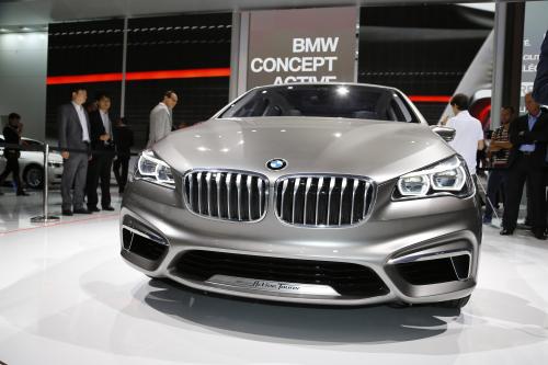 BMW Concept Active Tourer Paris (2012) - picture 1 of 6